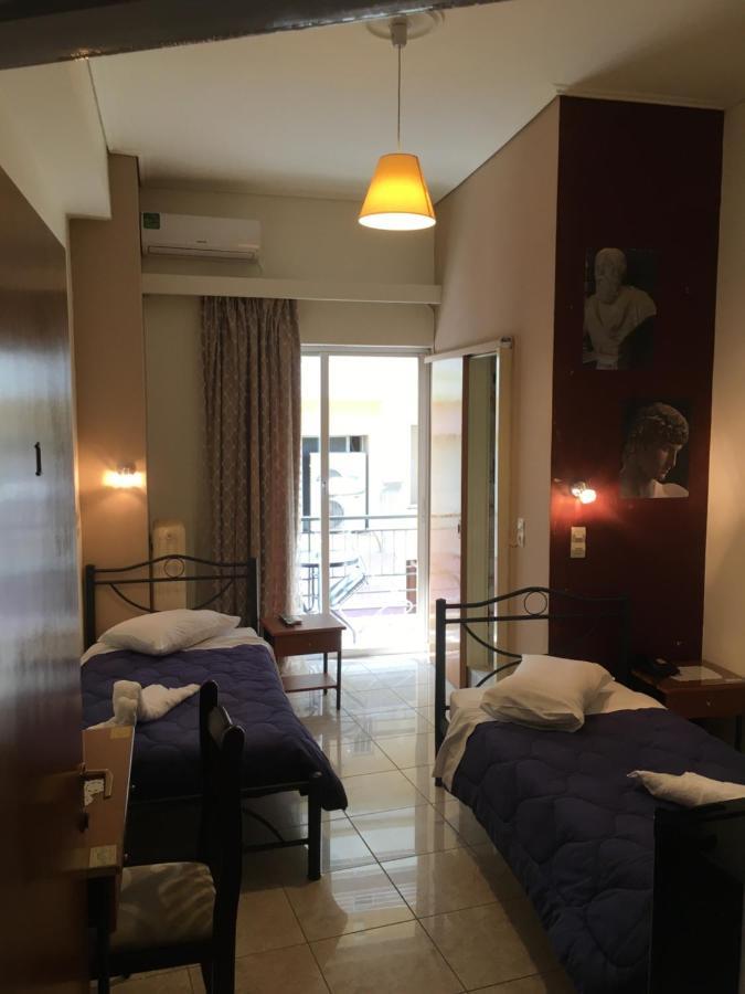 Hotel George Каламата Екстер'єр фото